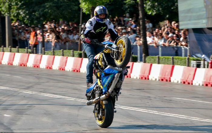 Article Image for Cultural Sensitivity in Global Brand Launches