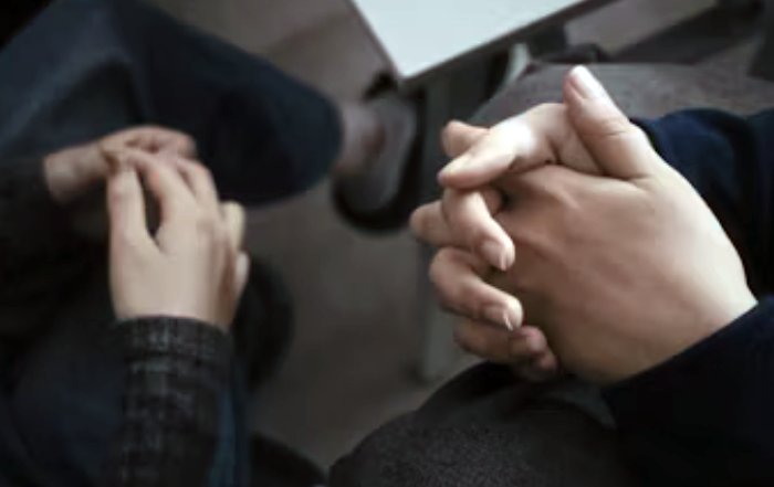 Article Image for Technology’s Influence on Human Relationships