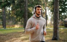 Article Image for Wearable Fitness Tech Trends in Australia and Europe